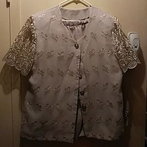 Cream short sleeve suit beautiful flower details